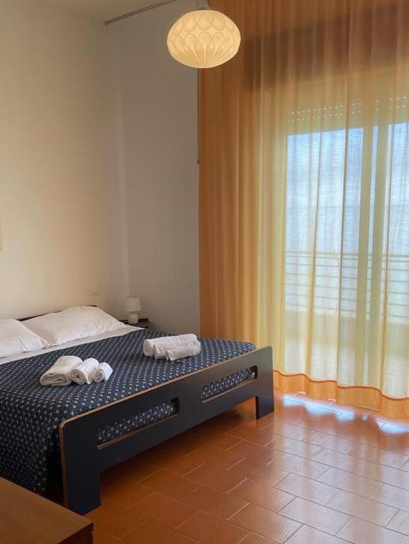 Capo Nettuno Hotel Capo dʼOrlando Kültér fotó