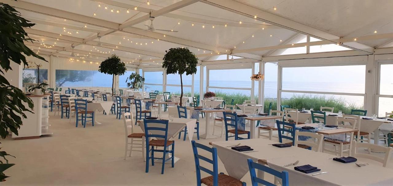 Capo Nettuno Hotel Capo dʼOrlando Kültér fotó