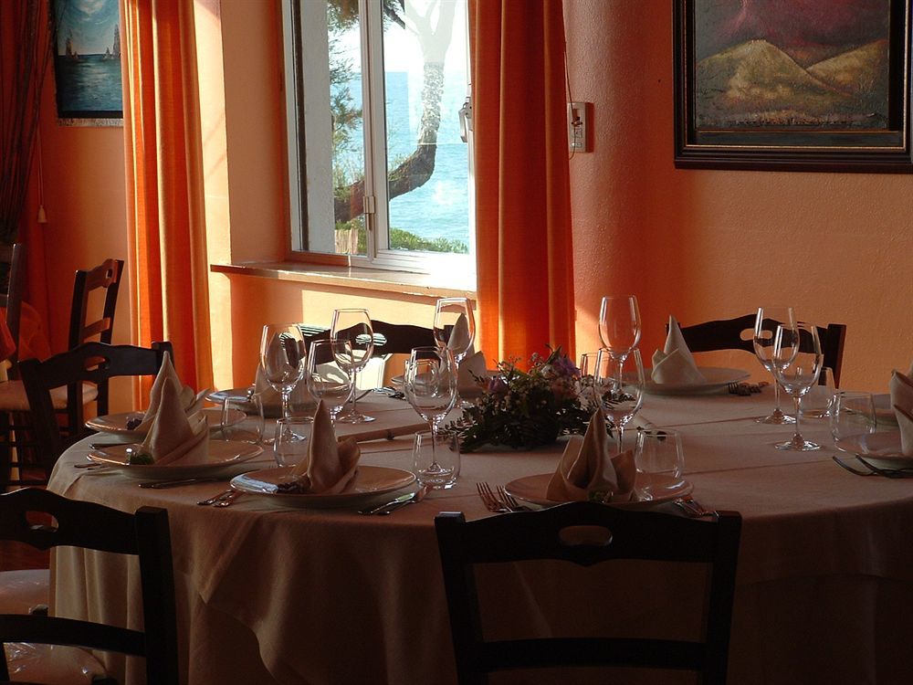 Capo Nettuno Hotel Capo dʼOrlando Kültér fotó